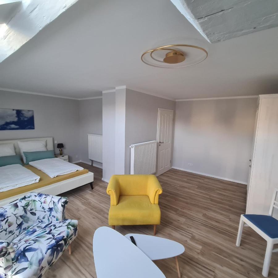 Gaestezimmer Treuen - Bed & Breakfast Ngoại thất bức ảnh