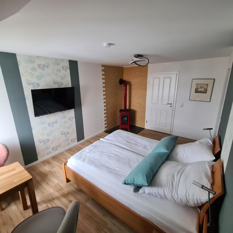 Gaestezimmer Treuen - Bed & Breakfast Ngoại thất bức ảnh